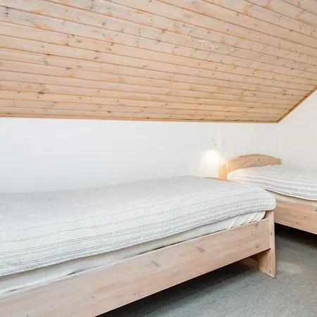 4 Person In R M * Sønderby