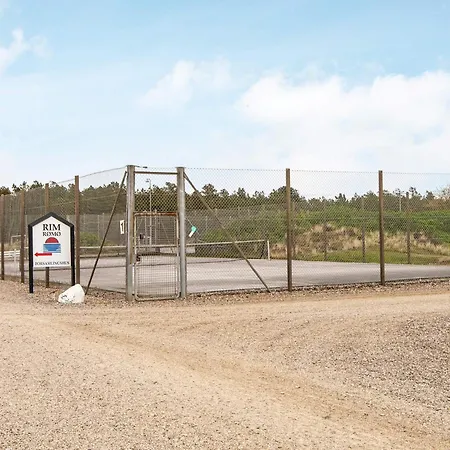 4 Person In R M Apartamento